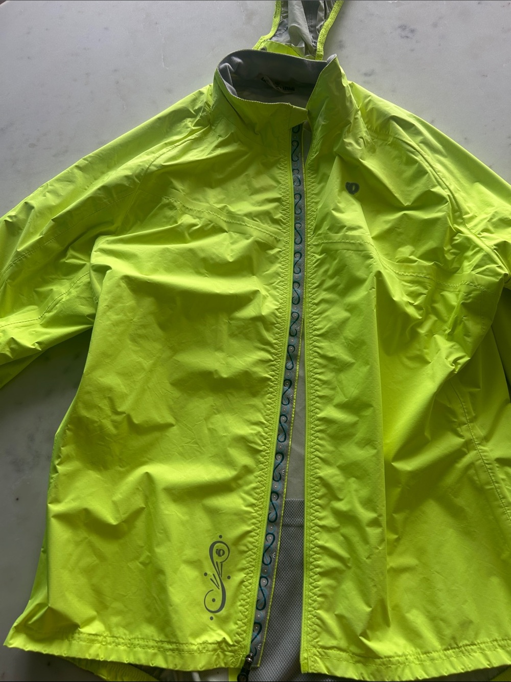 Pearl Izumi High-Visibility Lime Yellow Cycling Jacket - Picture 2 of 9